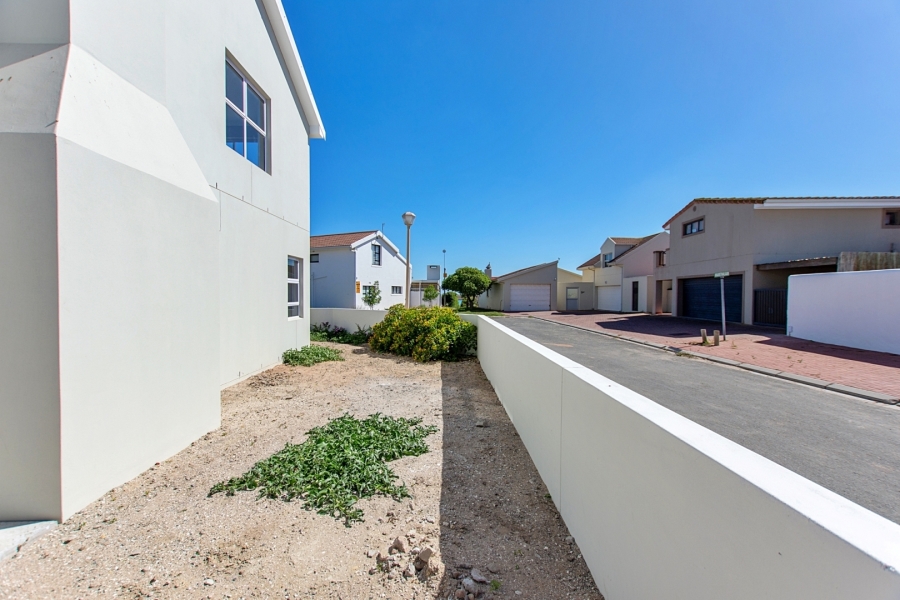 3 Bedroom Property for Sale in Port Owen Western Cape